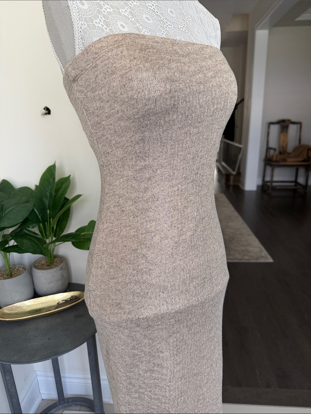 Shimmering Strapless Midi Dress - Picture 5 of 8